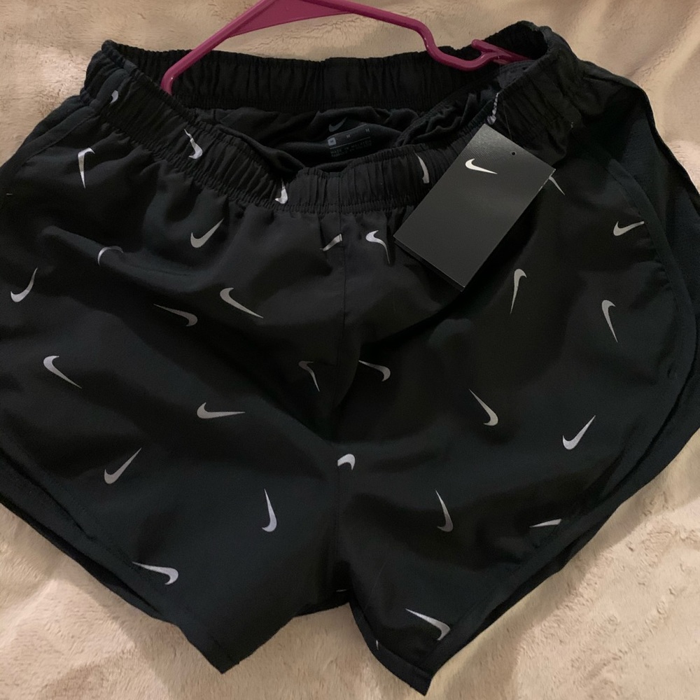 Nike Running Shorts Sz M Brand New w/Tags
